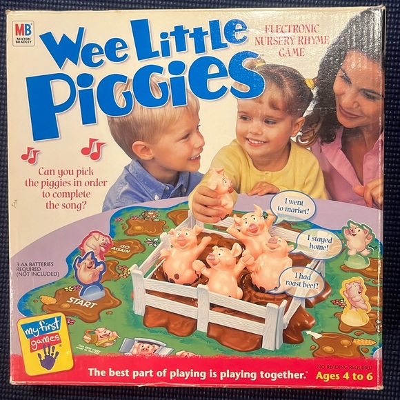 Wee Little Piggies Electronic Nursery Rhyme Game - Picture 1 of 3